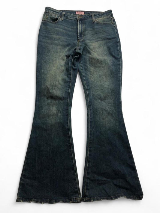 Juicy Couture Low Rise Flare Jeans Rhinestones Lunita