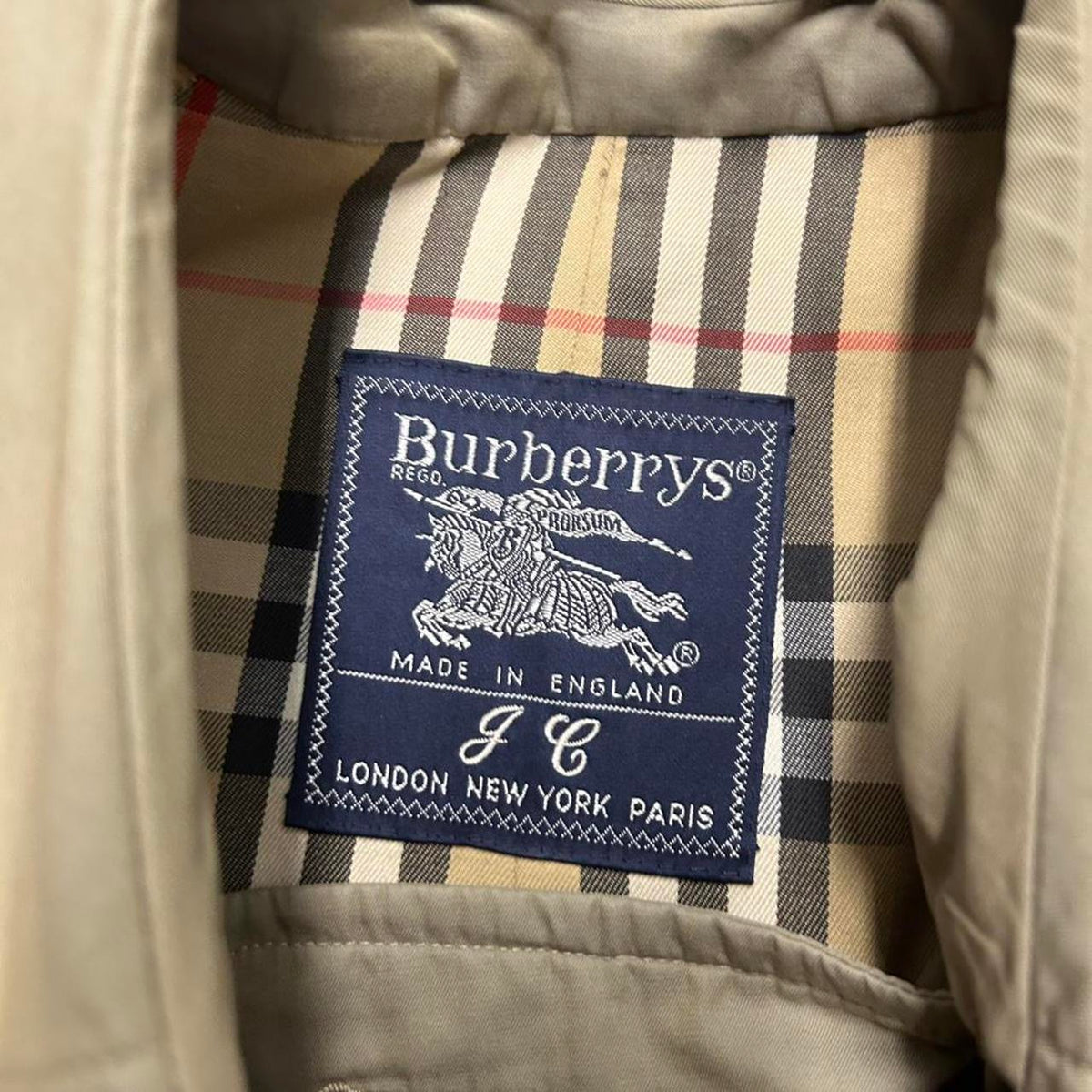 80s Burberry’s Nova Check Double Breasted Trench Coat Size 44