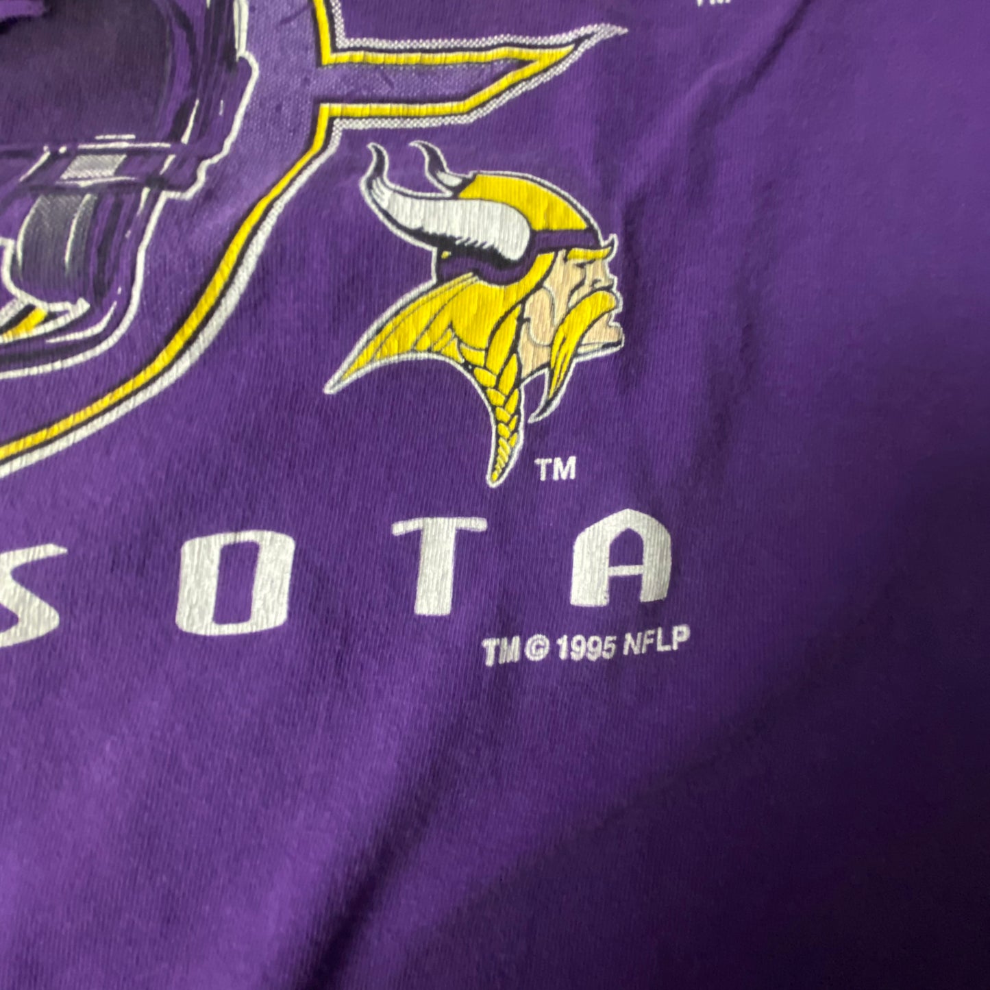 1995 Minnesota Vikings NFL Logo 7 T-Shirt