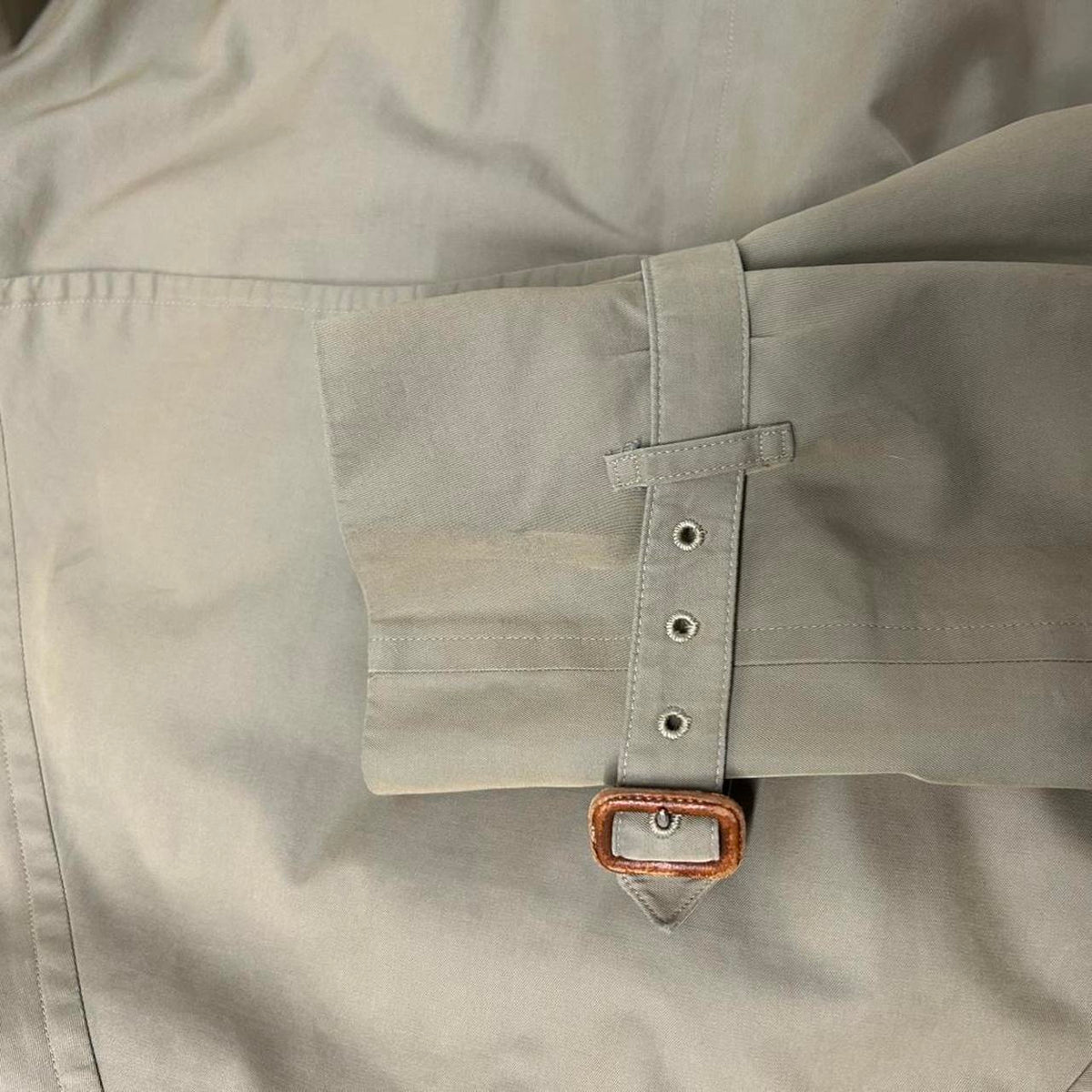 80s Burberry’s Nova Check Double Breasted Trench Coat Size 44